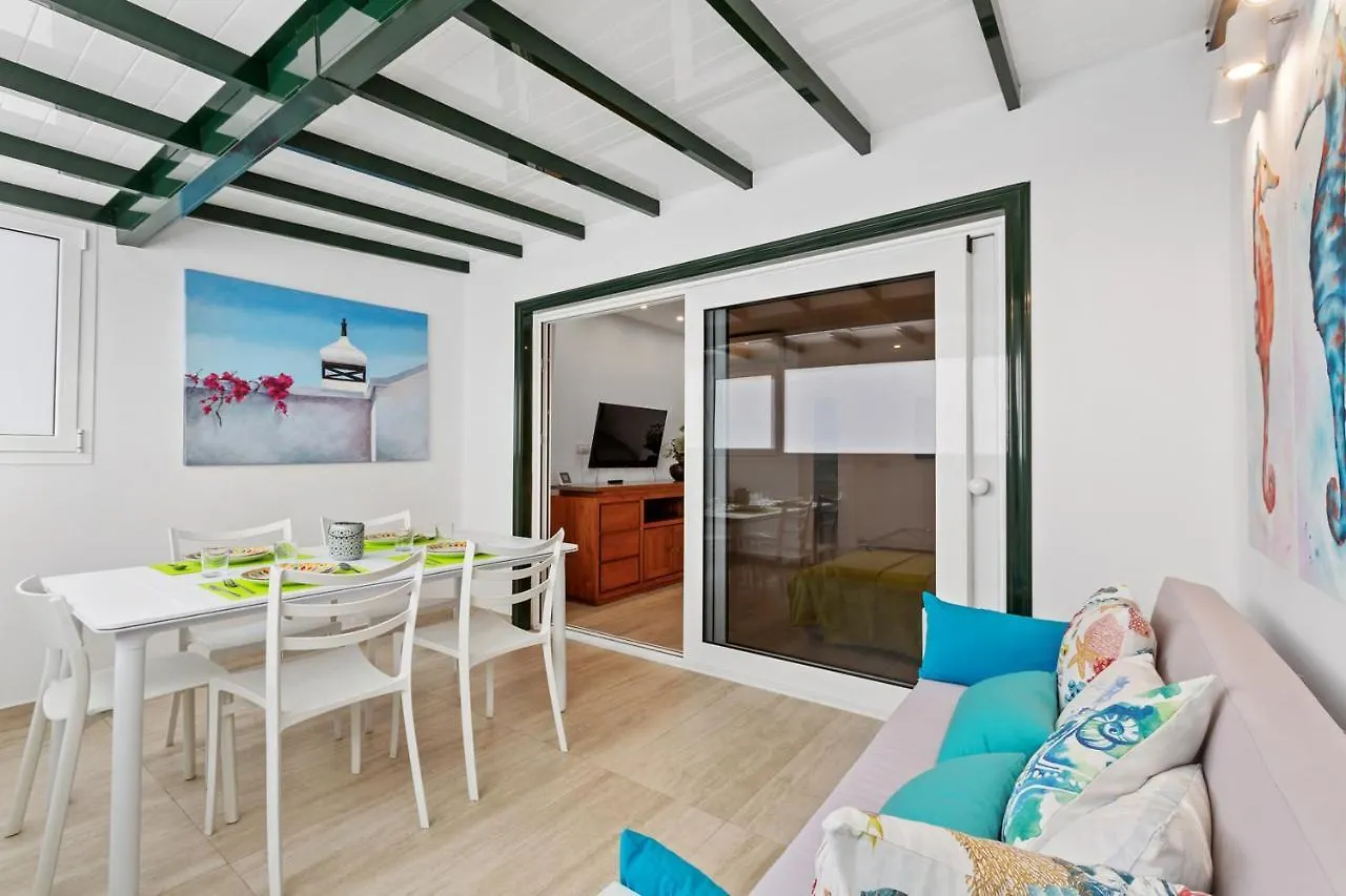 Cordel 18 Villa Playa Honda  0*, Playa Honda (Lanzarote) Spain
